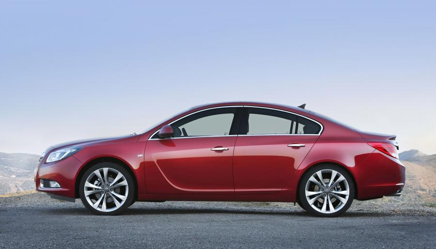  Opel Insignia 2008 года  (фото 71 из 126)